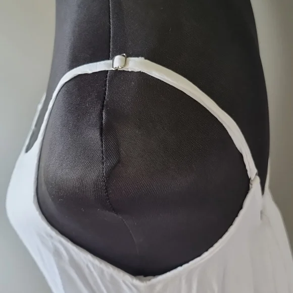 White Summer dress from Lily Whyt Size 10 NWOT - Picture 12 of 16